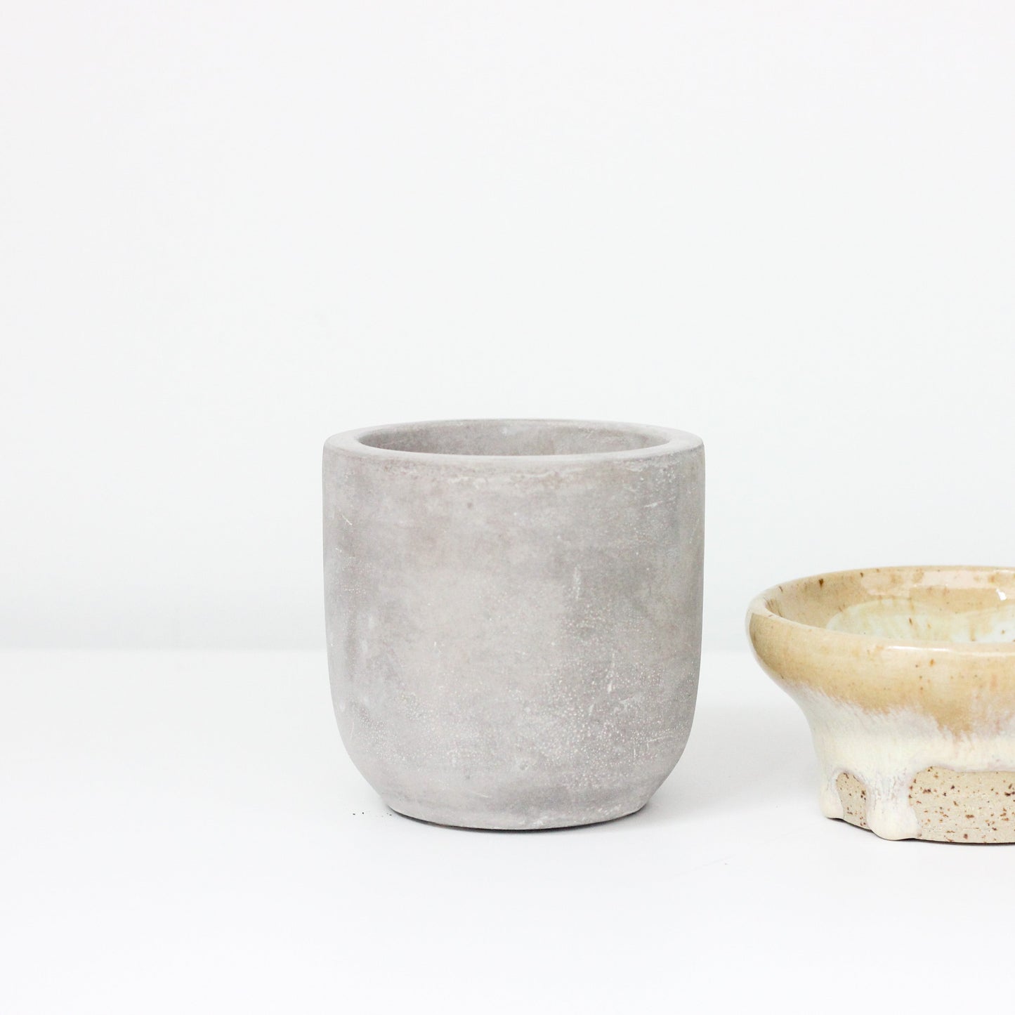 3" Concrete Rounded Cylinder Planter Pot