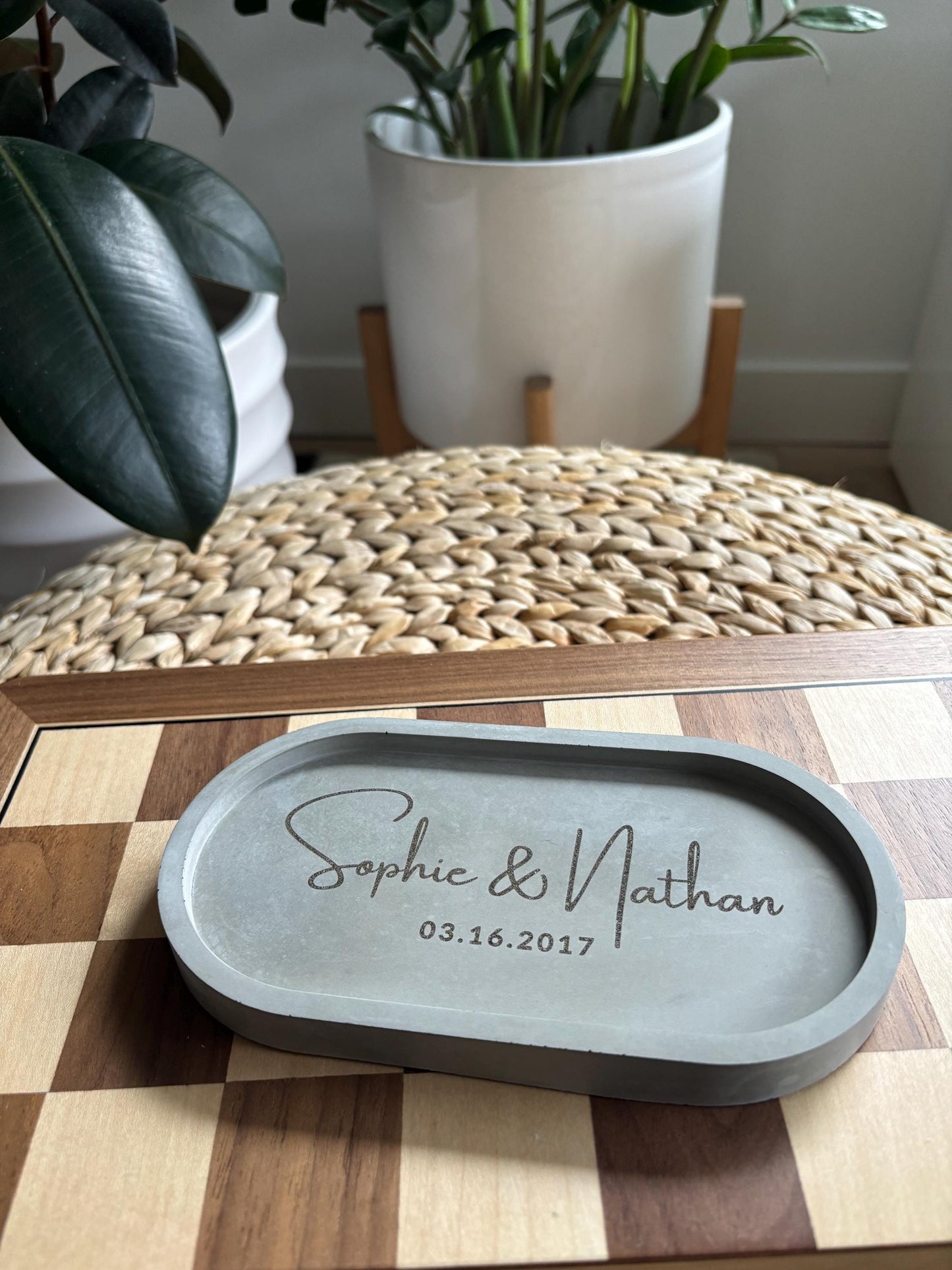 Personalized Engraving Concrete Decorative Oval Tray Jewelry Dish